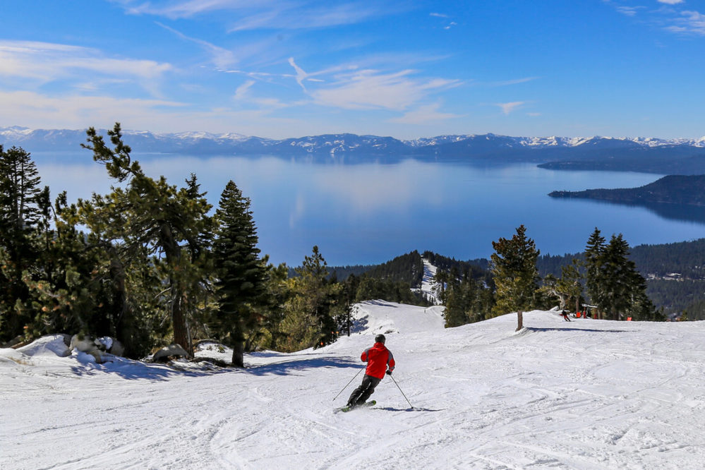 Skiurlaub Lake Tahoe Skigebiete Nevada Skifahren im Wilden Westen